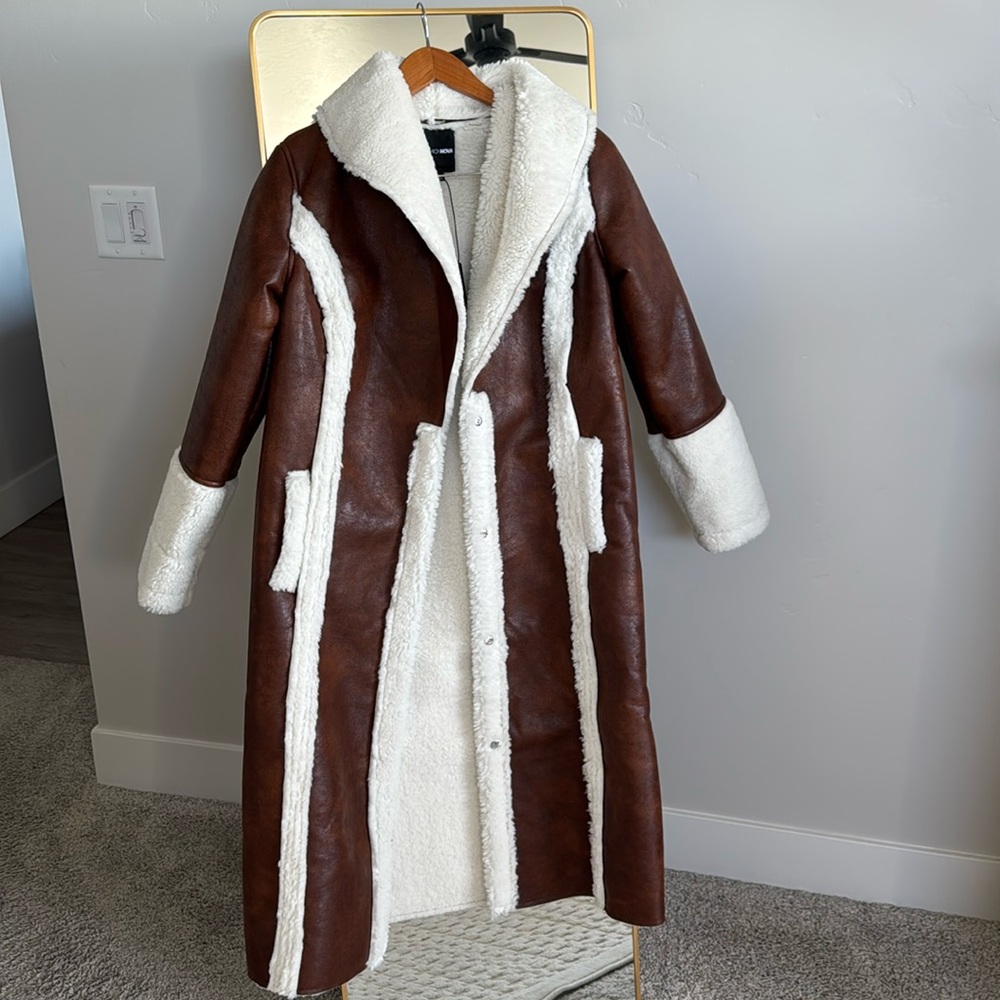 NWT Winter coat from FASHION NOVA